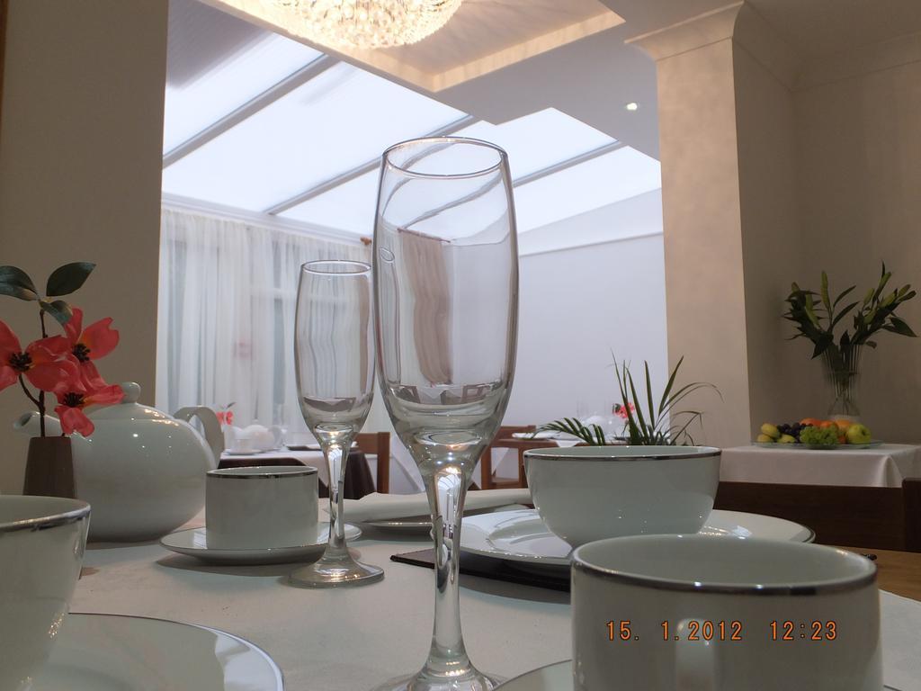 Jessamine House Hotel Gravesend Eksteriør bilde