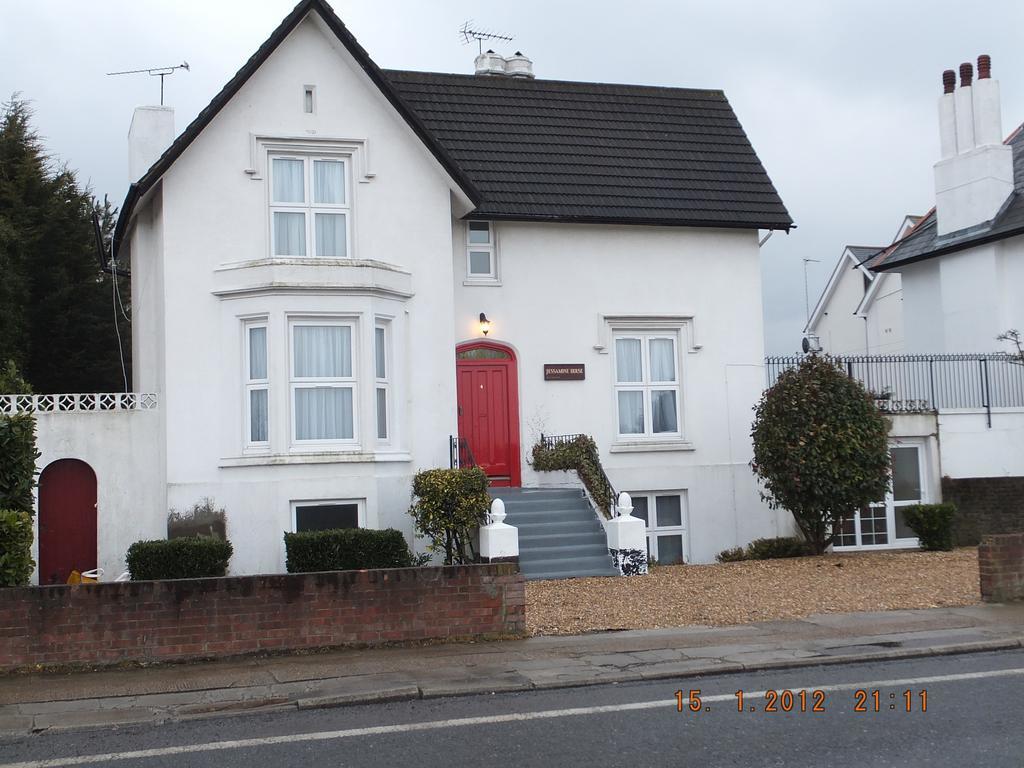 Jessamine House Hotel Gravesend Eksteriør bilde